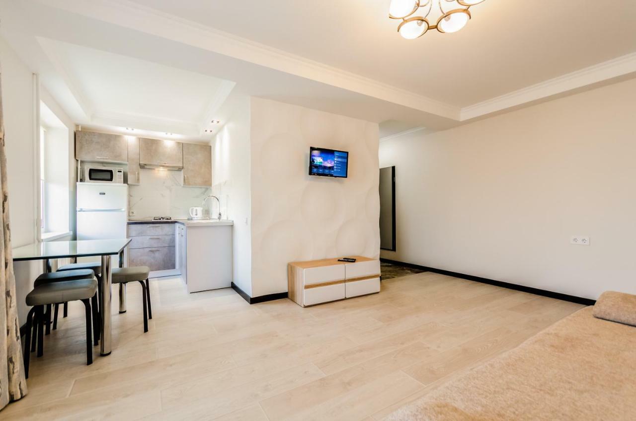 Artal Apartment On Obolonsky Avenue 16A Kijów Zewnętrze zdjęcie